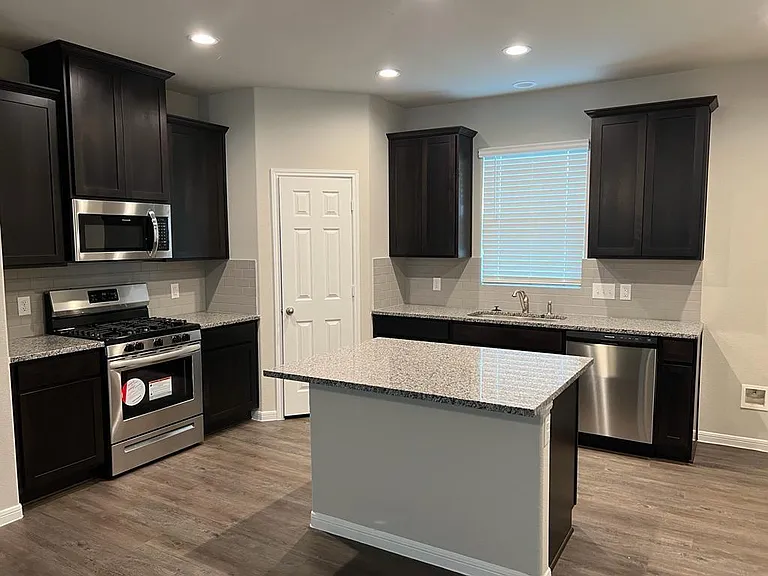 22647 Rosy Heights Trl — Photo 6