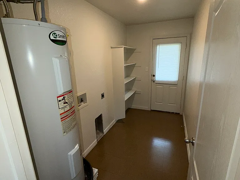 709 Bunker Hill Dr #A — Photo 4
