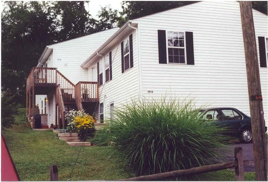 301 Valley Road Ext #B photo 1