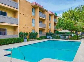 6955 Alvarado Rd, San Diego, CA