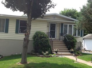 414 3rd St, Taylor, PA 18517