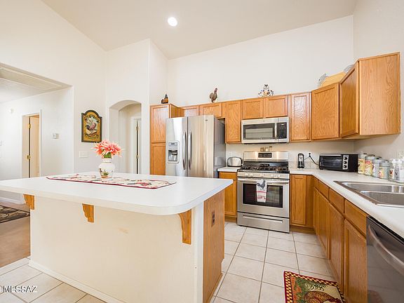 3rd image of 8316 N Freshwater Ln