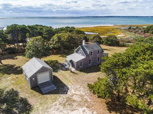 51 Harbor View Ave, Edgartown, MA 02539