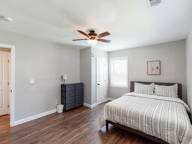 2052 Baker Rd NW — Photo 2