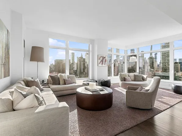 400 E 67th St #27A, New York, NY 10065