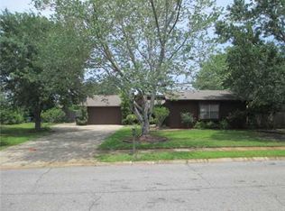 103 Booth Cir, Ocean Springs, MS 39564