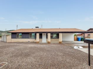 1901 W Eugie Ave, Phoenix, AZ 85029