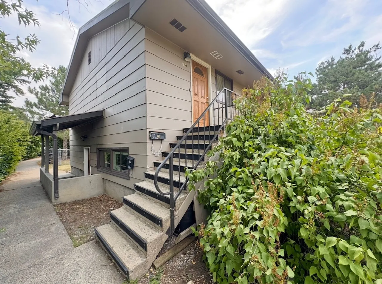 618 South 11th Avenue - B — Photo 4