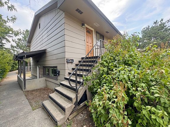 4th image of 618 S 11th Ave #B
