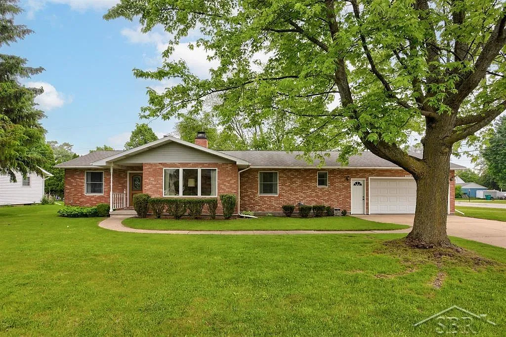 4491 E Park Dr photo 1