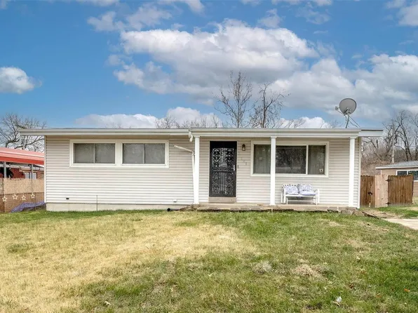 1506 Champlin Dr, Saint Louis, MO 63136