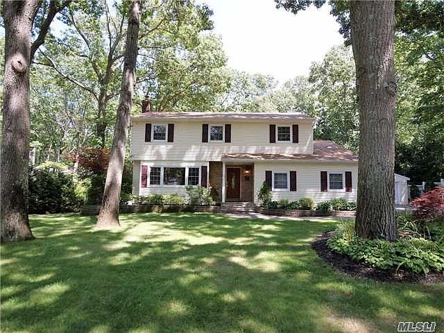 1st image of 13 Canterbury Blvd