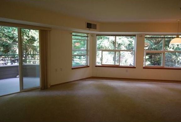 Living Rm