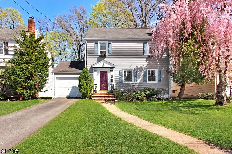 1st image of 341 Essex Ave