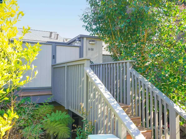 1608 Ashwood Dr, Martinez, CA 94553