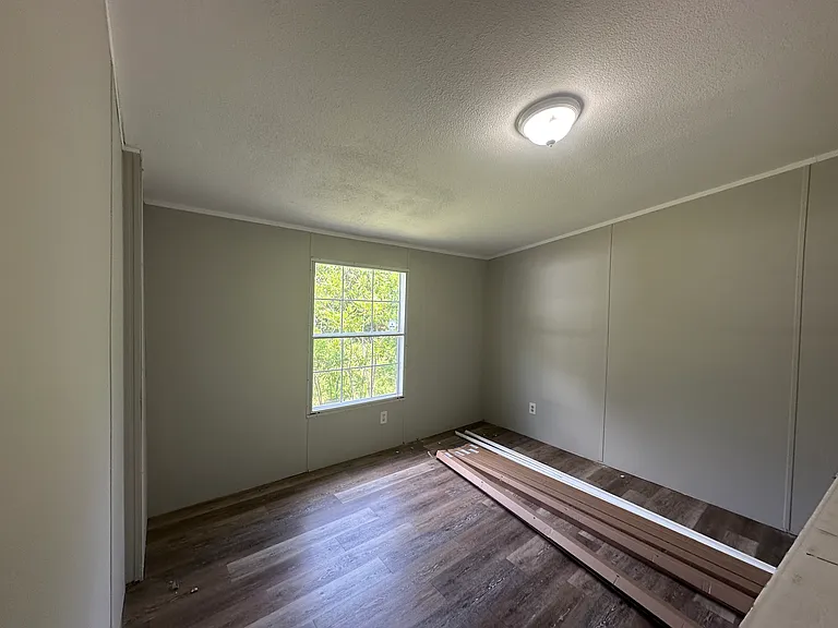 127 Owens Ln — Photo 10