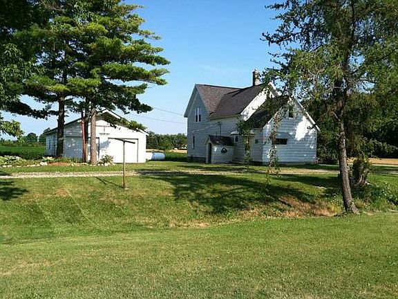 Farm House & Detached Garage