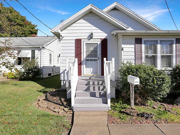 3rd image of 2519 N Heidelbach Ave