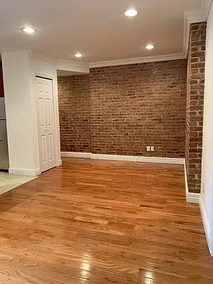 Rented by Chartwell Manhattan Realty | media 1