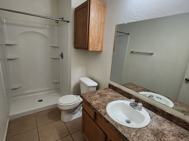1418 S Mississippi Ave — Photo 13