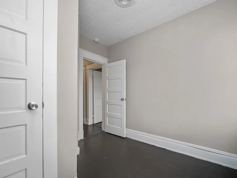 2510 4th Ave — Photo 12