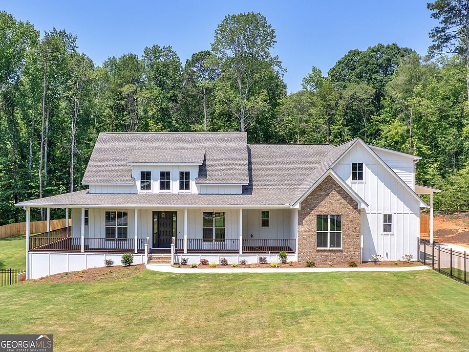 1st image of 1019 Oakridge Dr