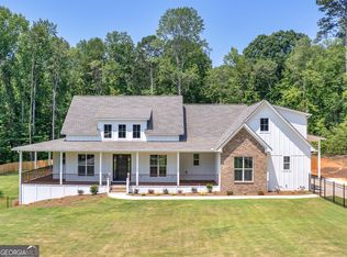1019 Oakridge Dr, Griffin, GA 30223