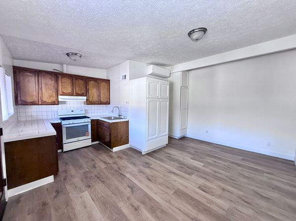 (undisclosed Address)