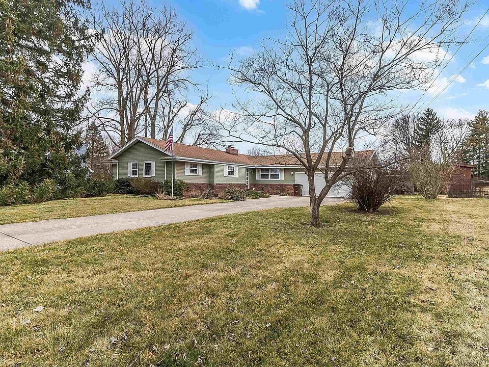 2471 Sunnydale Dr, Temperance, MI 48182 | Zillow