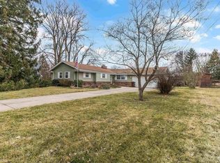 2471 Sunnydale Dr, Temperance, MI 48182
