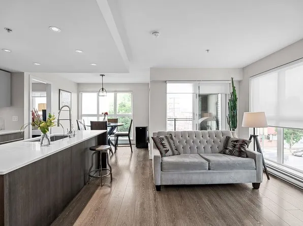 1588 Hastings St E #324, Vancouver, BC V5L 0B8
