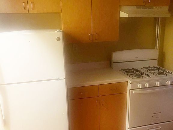 2nd image of 248 Sherman Ave APT 41