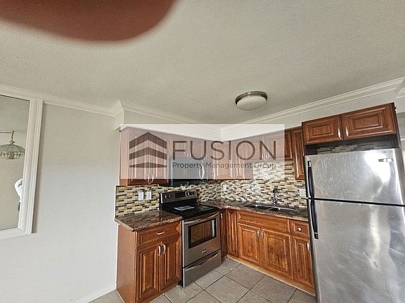 2nd image of 700 Atlantic Shores Blvd #34734-f