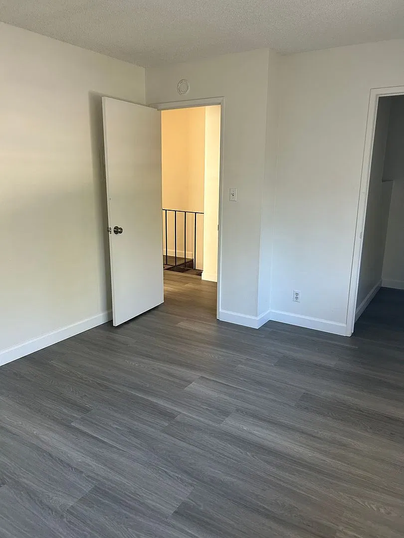 Remodeled 2 bedroom 1 bath in Citrus Heights — Photo 3
