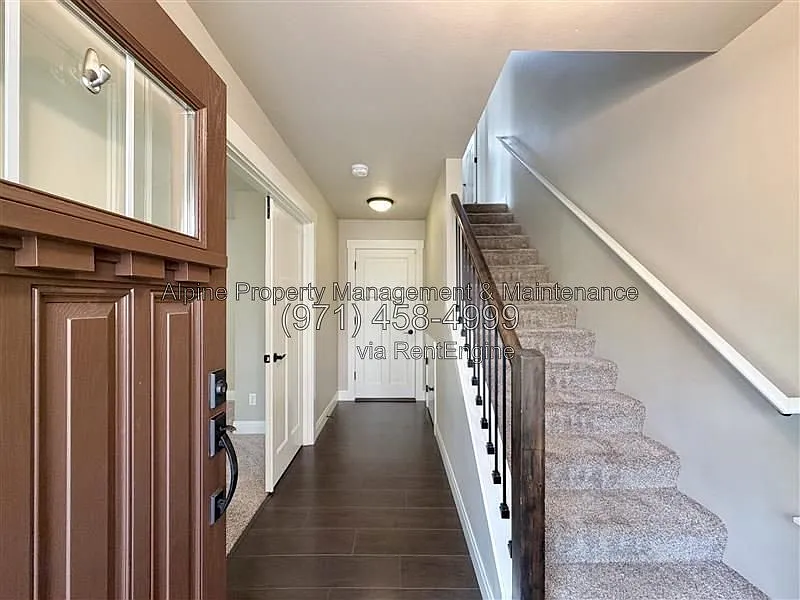 4 bed, 2.5 bath, 1748 sqft, $2,895 — Photo 3