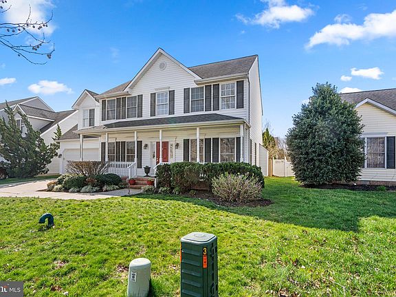 2nd image of 313 Mainsail Dr