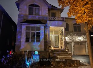 209 Kentland St, Markham, ON L6E 2E2
