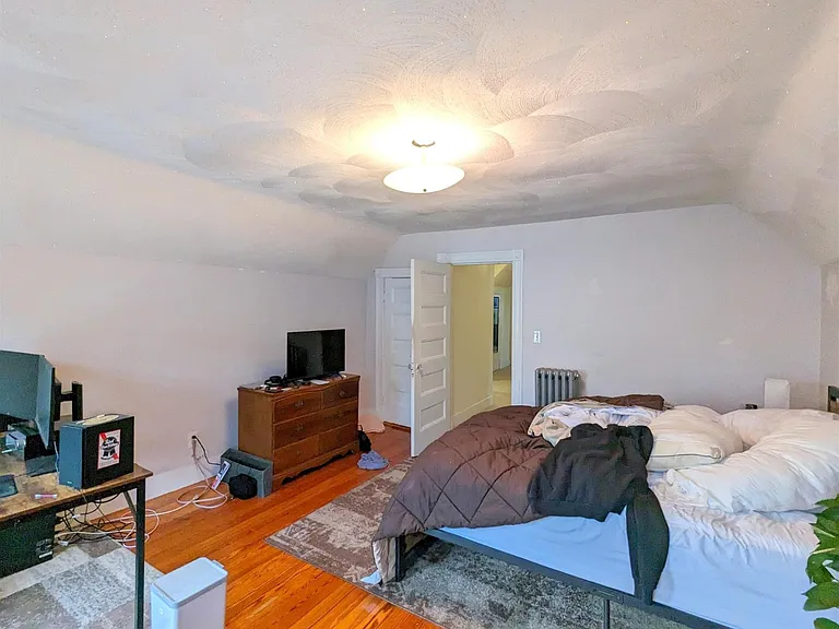 32 Pearson Rd #1 — Photo 6