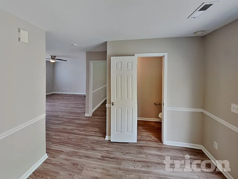 1145 Langston Dr — Photo 8