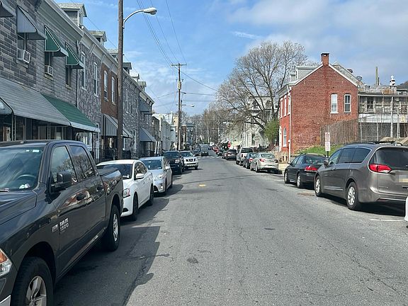 5th image of 226 S 12th St