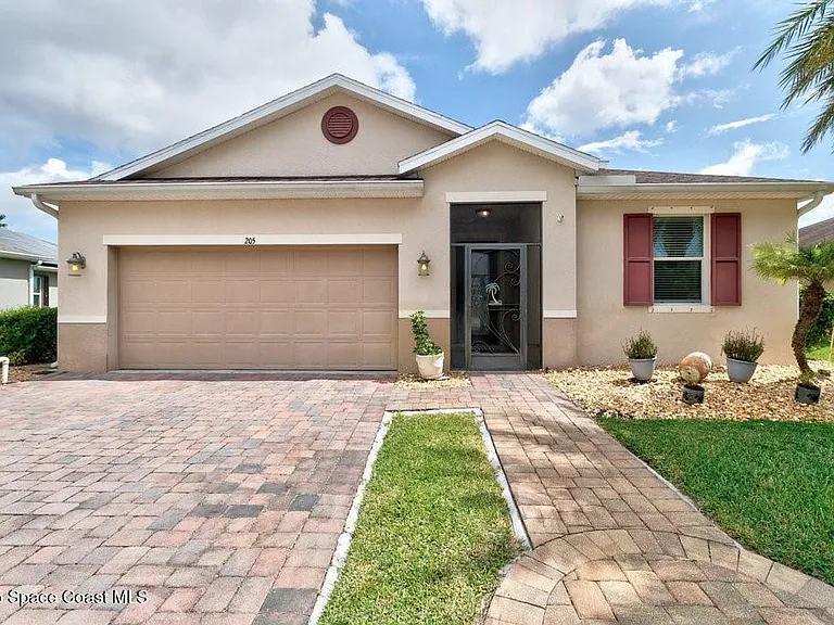 205 Bellamy Trl — Photo 4