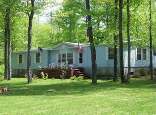 37 Blue Sky Path, Gouldsboro, PA 18424