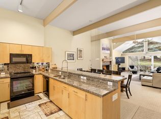 625 S West End St APT 8, Aspen, CO 81611