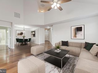 1625 Piccard Dr APT 403, Rockville, MD 20850