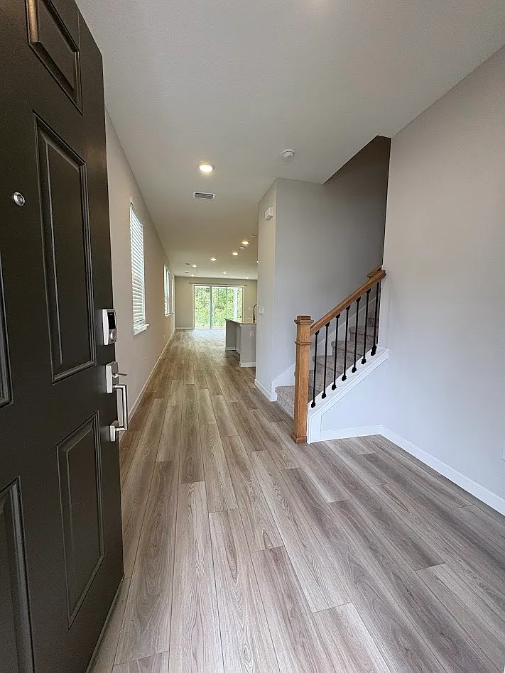 Building Photo - 96525 Stillpoint Way