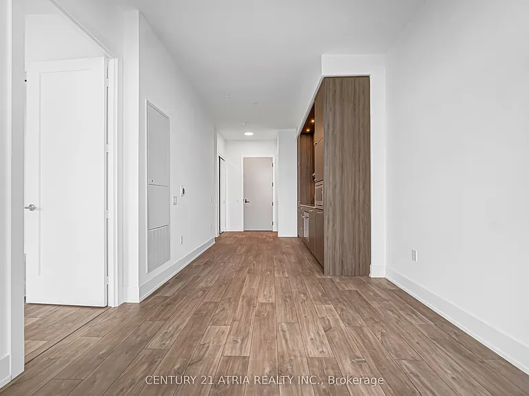 858 Dupont St #Penthouse 19 — Photo 23