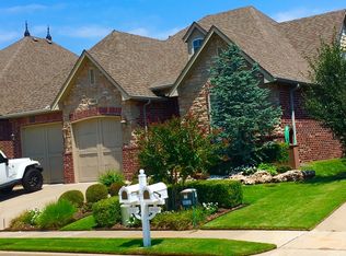 3933 N Narcissus Ave, Broken Arrow, OK 74012