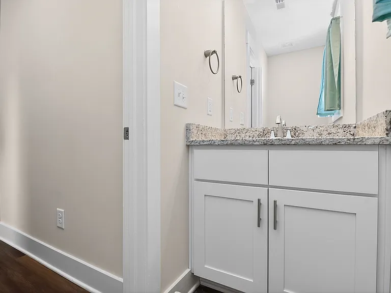 1007 Wilmouth St — Photo 18