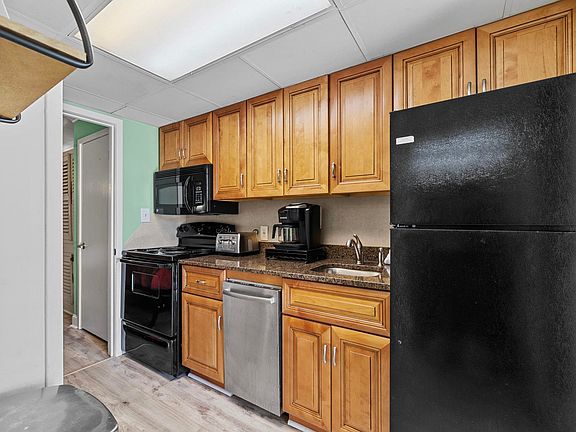 4th image of 1105 S Ocean Blvd. #228