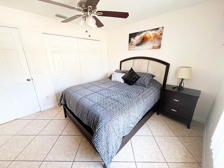 2727 Cherokee St — Photo 28